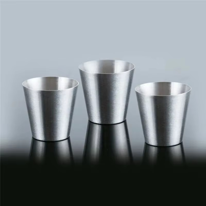 ถ้วยสแตนเลสชุดมินิกลางแจ้ง Tra - Beer Flight Set บทวิจารณ์และราคา